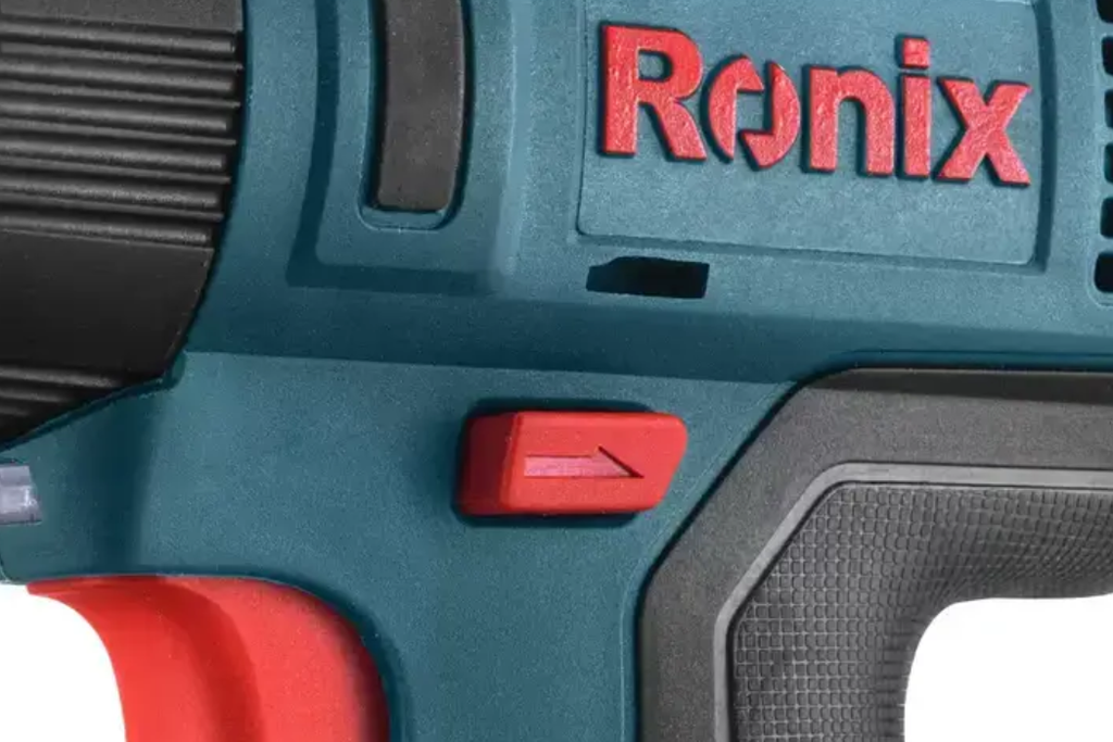Berbequim Aparafusadora sem fios I 1.5Ah 18V I MODELO: 8618 I RONIX