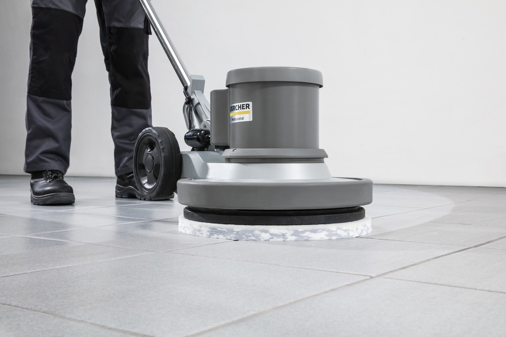 Lavadora monodisco BDS 43/150 C Classic A BDS 43/150 C I motor de 1.500 watts I KARCHER